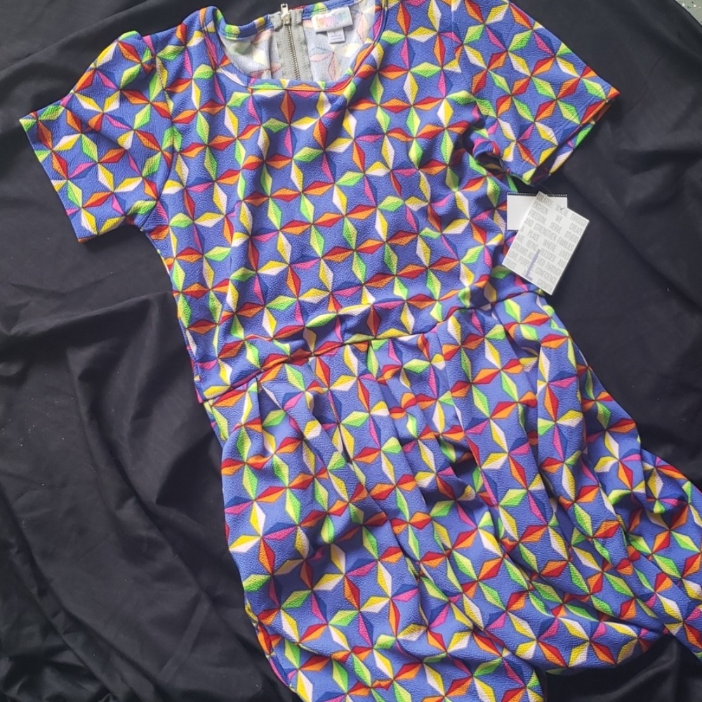Llr Amelia